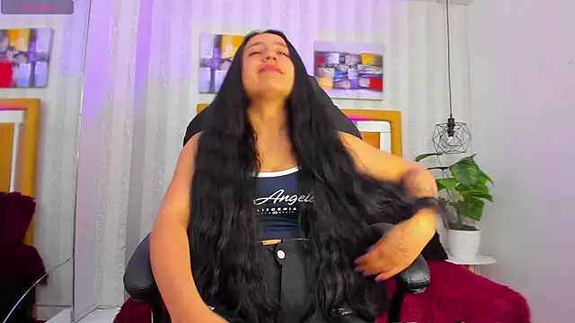 Samanta Fischer online show from 17, 12, 2025