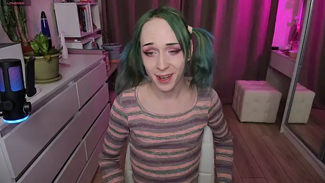 whoalexxa online show from 25, 3, 2026