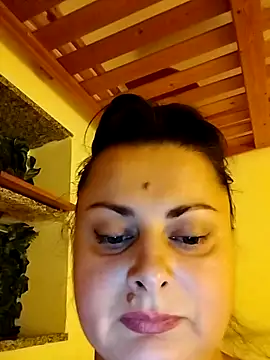 Snapshot of Geeni chatting on 18, 10, 2025 Geeni online show from 18, 10, 2025