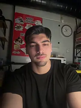 Snapshot of emir343475 chatting on 21, 11, 2025 emir343475 online show from 21, 11, 2025