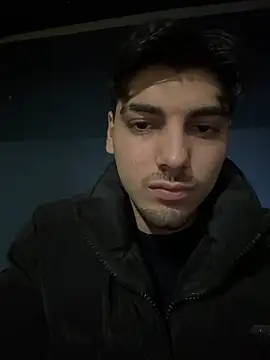 Snapshot of emir343475 chatting on 1, 2, 2026 emir343475 online show from 1, 2, 2026