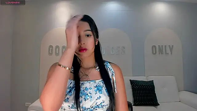 ScarlettBlaze  online show from 8, 5, 2026