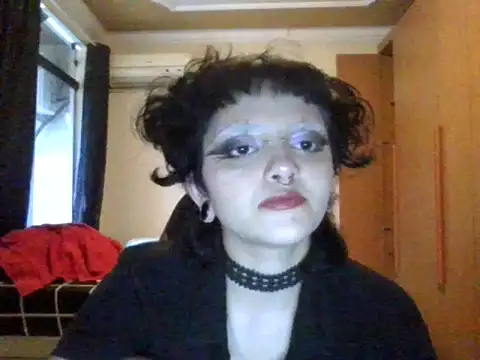 Snapshot of demonnus chatting on 19, 10, 2025 demonnus online show from 19, 10, 2025