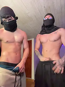 Snapshot of kenhins chatting on 29, 10, 2025 kenhins online show from 29, 10, 2025