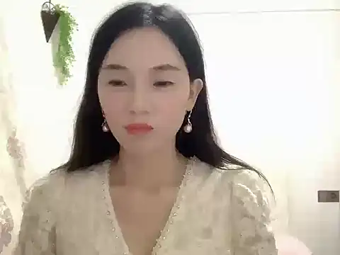 Keke-Baby170 online show from 2, 11, 2025