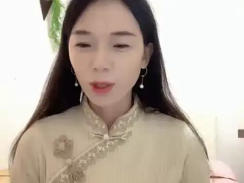 Keke-Baby170 online show from 5, 11, 2025