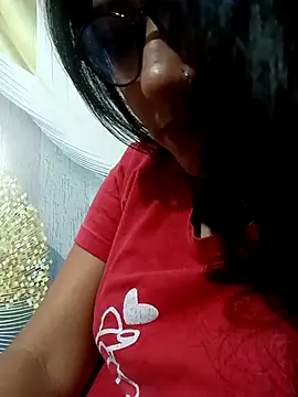 Vanshika1432 online show from 13, 11, 2025