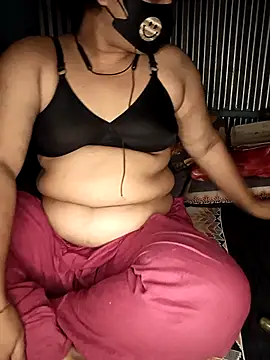 Snapshot of Priyanka-Khan chatting on 24, 7, 2026 Priyanka-Khan online show from 24, 7, 2026
