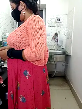 Cuty-Lina online show from 27, 11, 2025