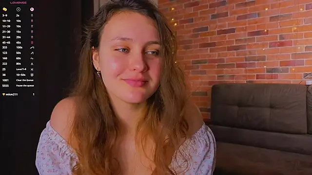 Snapshot of FoxFever chatting on 21, 3, 2026 FoxFever online show from 21, 3, 2026