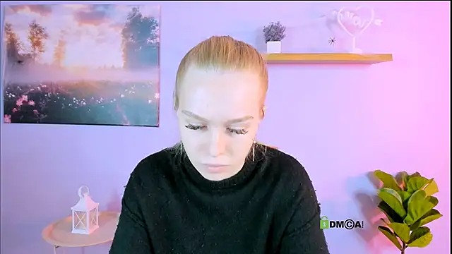 Snapshot of megan_cold chatting on 2, 11, 2025 megan cold online show from 2, 11, 2025