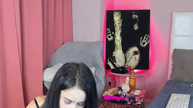 IzieCarter online show from 23, 11, 2025