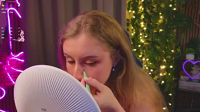 PriscillaPowell online show from 19, 12, 2025