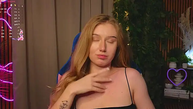 PriscillaPowell online show from 20, 12, 2025