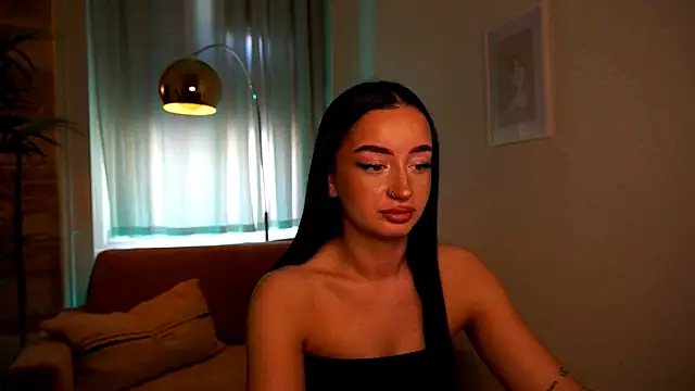 blackpearlll online show from 20, 5, 2026