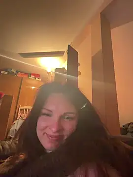 kinkysarahx online show from 29, 3, 2026