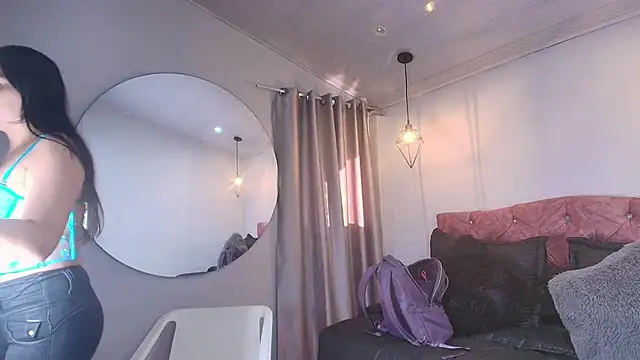 ivy bonnie online show from 29, 11, 2025