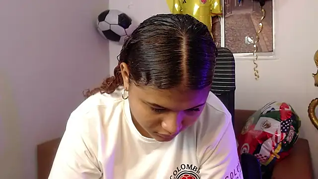 miel alisha online show from 18, 6, 2026