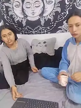 emily n abby online show from 22, 6, 2026