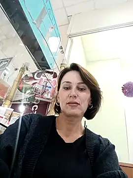 Snapshot of Luna_7777 chatting on 23, 10, 2025 Luna 7777 online show from 23, 10, 2025