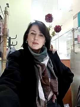 Snapshot of Luna_7777 chatting on 12, 11, 2025 Luna 7777 online show from 12, 11, 2025