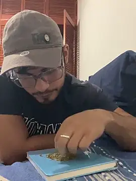 Twistermc11 online show from 26, 10, 2025