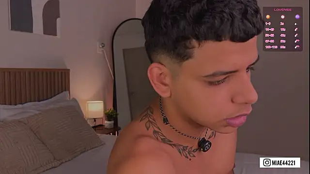 Little Emma 11 online show from 3, 3, 2026