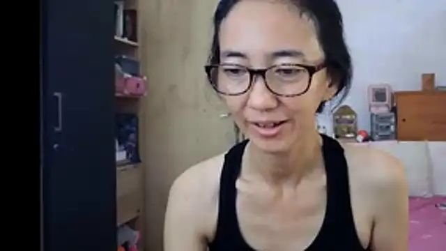 Snapshot of princessD077 chatting on 2, 4, 2026 princessD077 online show from 2, 4, 2026