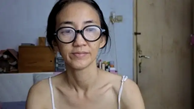 Snapshot of princessD077 chatting on 6, 5, 2026 princessD077 online show from 6, 5, 2026