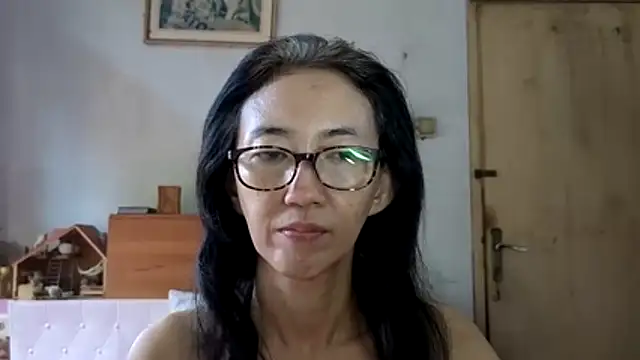 princessD077 online show from 12, 6, 2026