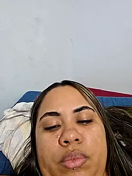 Snapshot of bruninhasilv4 chatting on 24, 10, 2025 bruninhasilv4 online show from 24, 10, 2025