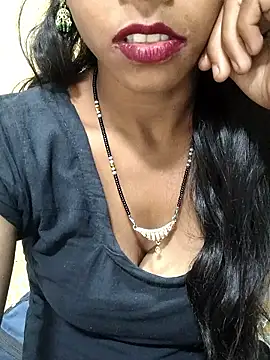 Snapshot of Itz_Aisha__ chatting on 11, 4, 2026 Itz Aisha online show from 11, 4, 2026
