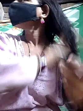 Itz Aisha   online show from 7, 7, 2026