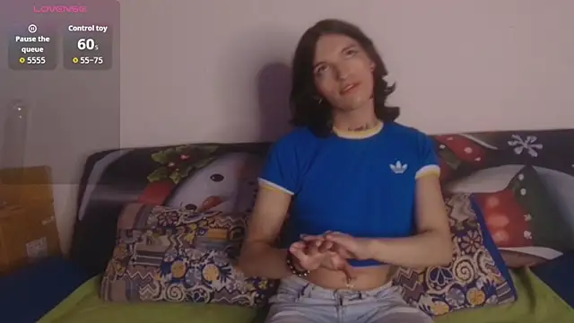 Scarlett crastrawberry online show from 18, 11, 2025