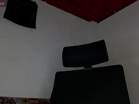 Scarlett crastrawberry online show from 12, 4, 2026