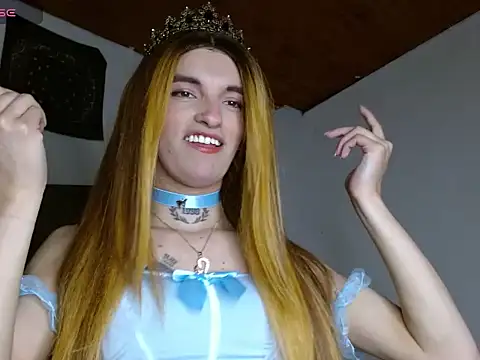Scarlett crastrawberry online show from 19, 5, 2026
