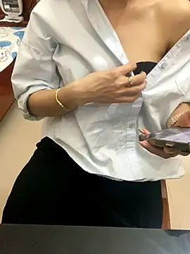 Phale2x online show from 19, 12, 2025