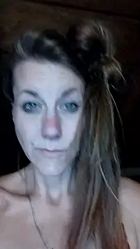 Snapshot of faithfulchic chatting on 20, 10, 2025 faithfulchic online show from 20, 10, 2025