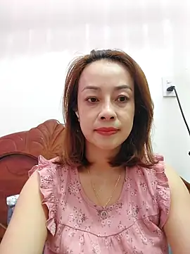 Baby-bigboobs20 online show from 24, 10, 2025