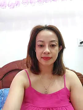 Baby-bigboobs20 online show from 27, 10, 2025