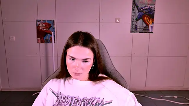 Snapshot of May_Bloom chatting on 27, 11, 2025 May Bloom online show from 27, 11, 2025