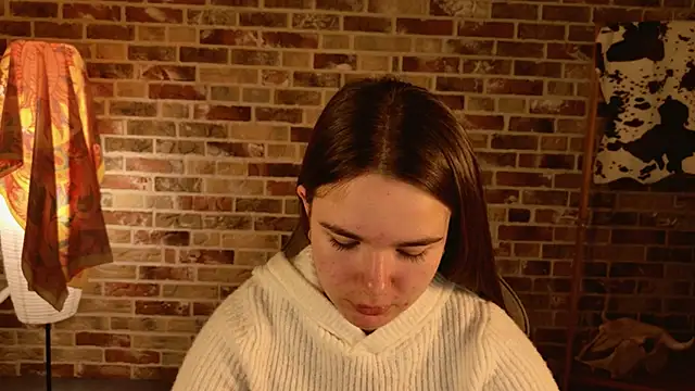 Snapshot of May_Bloom chatting on 2, 12, 2025 May Bloom online show from 2, 12, 2025