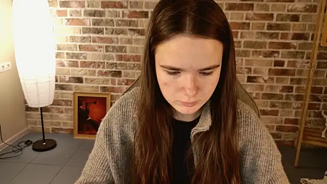 Snapshot of May_Bloom chatting on 19, 12, 2025 May Bloom online show from 19, 12, 2025