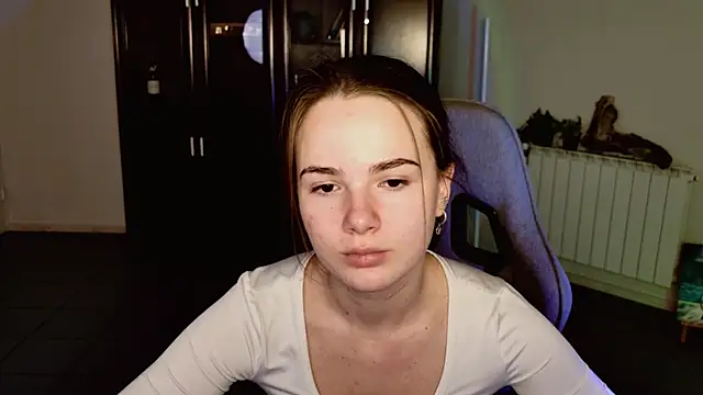 Snapshot of May_Bloom chatting on 6, 1, 2026 May Bloom online show from 6, 1, 2026