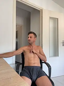 Snapshot of babyboy2021xxx chatting on 18, 7, 2026 babyboy2021xxx online show from 18, 7, 2026