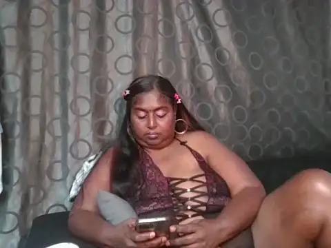 Snapshot of Indianhoney58 chatting on 22, 10, 2025 Indianhoney58 online show from 22, 10, 2025