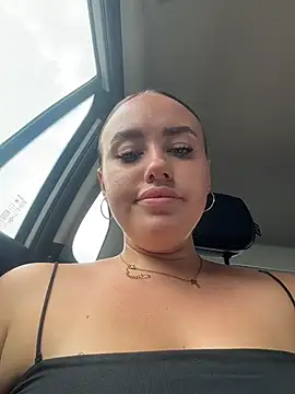 KiraSunshine online show from 16, 3, 2026