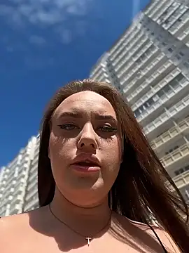 KiraSunshine online show from 19, 6, 2026