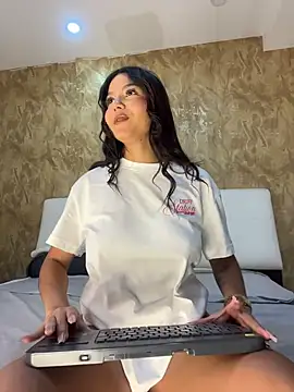 Snapshot of CherrySmirkXXX chatting on 15, 5, 2026 CherrySmirkXXX online show from 15, 5, 2026