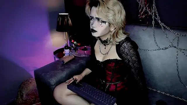 Navier   online show from 16, 12, 2025